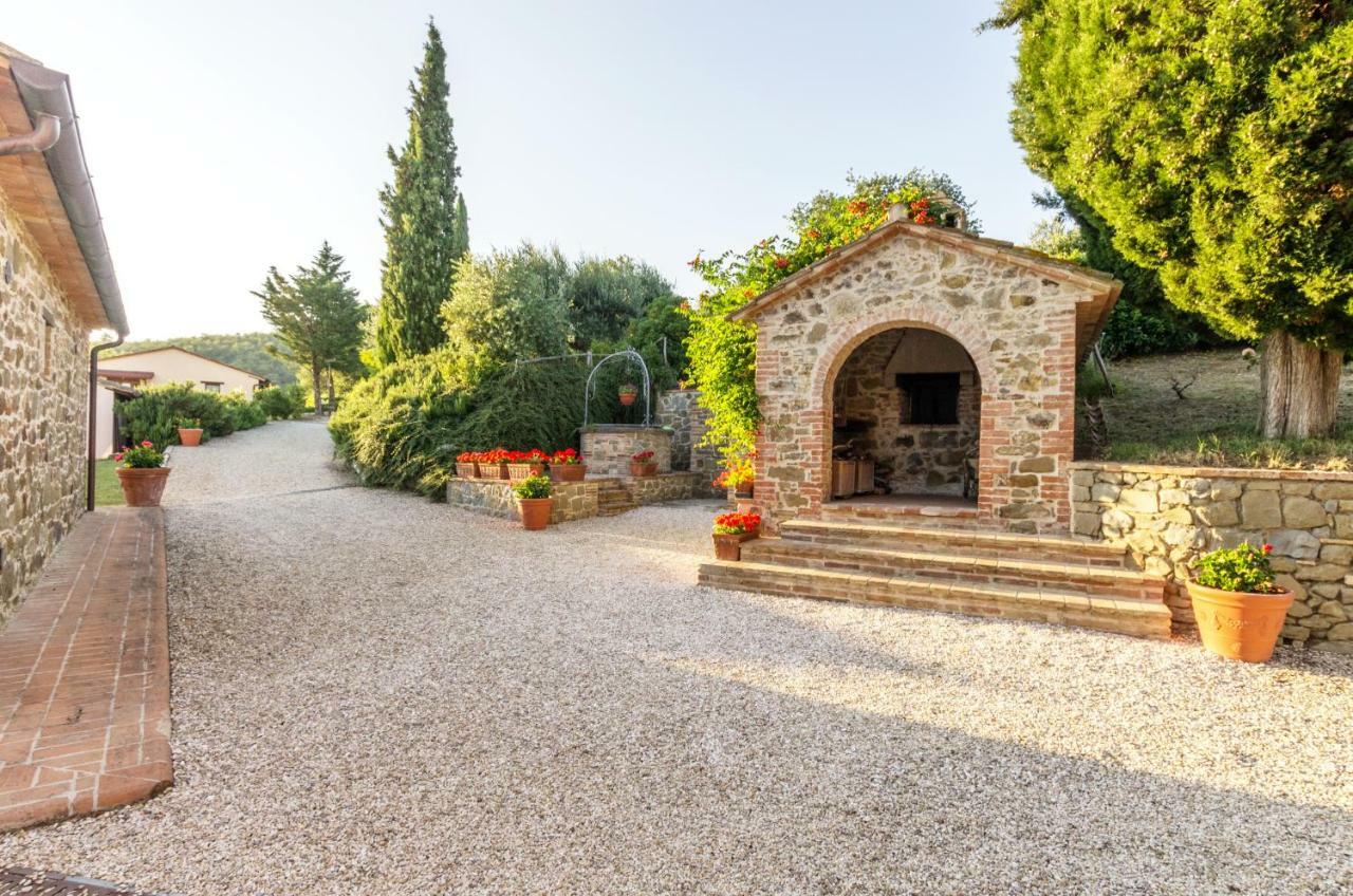 Relais Borgo Torale Hotel Passignano sul Trasimeno Exterior photo