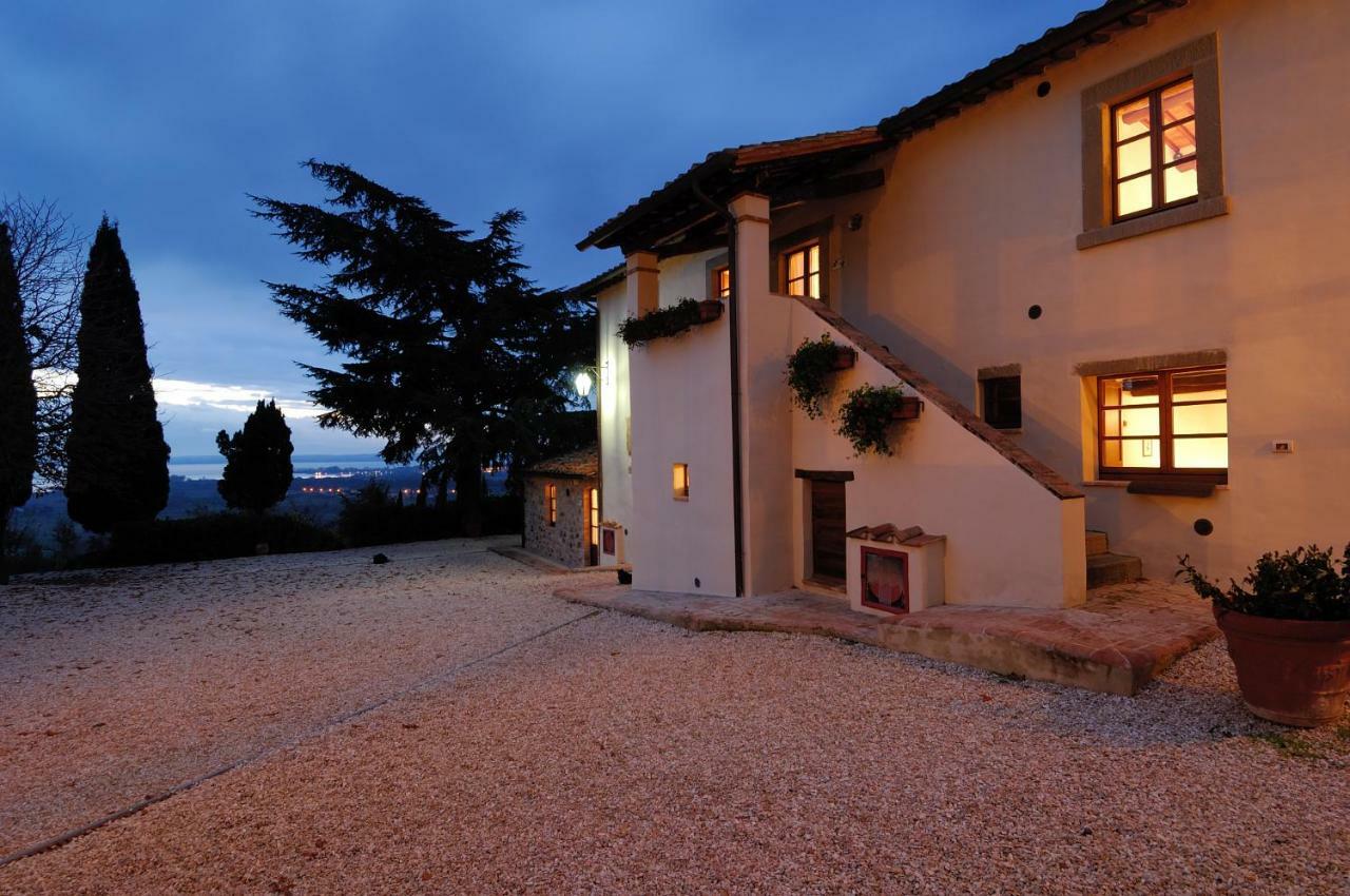 Relais Borgo Torale Hotel Passignano sul Trasimeno Exterior photo