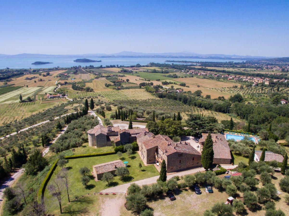 Relais Borgo Torale Hotel Passignano sul Trasimeno Exterior photo