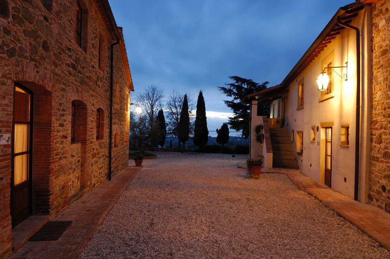 Relais Borgo Torale Hotel Passignano sul Trasimeno Exterior photo